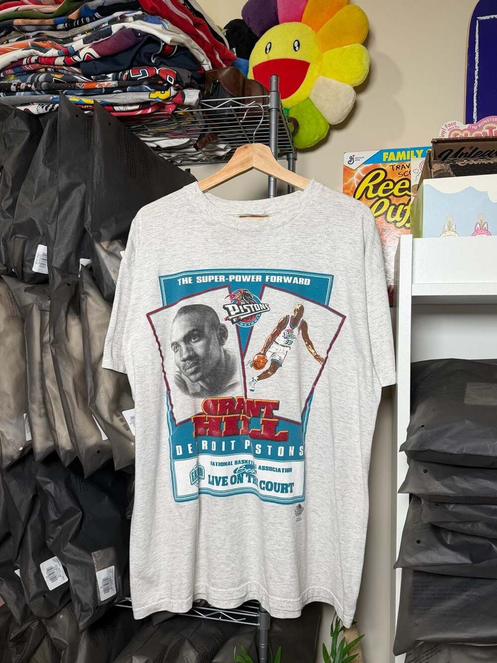 Vintage 90s Grant Hill Detroit Pistons Tee